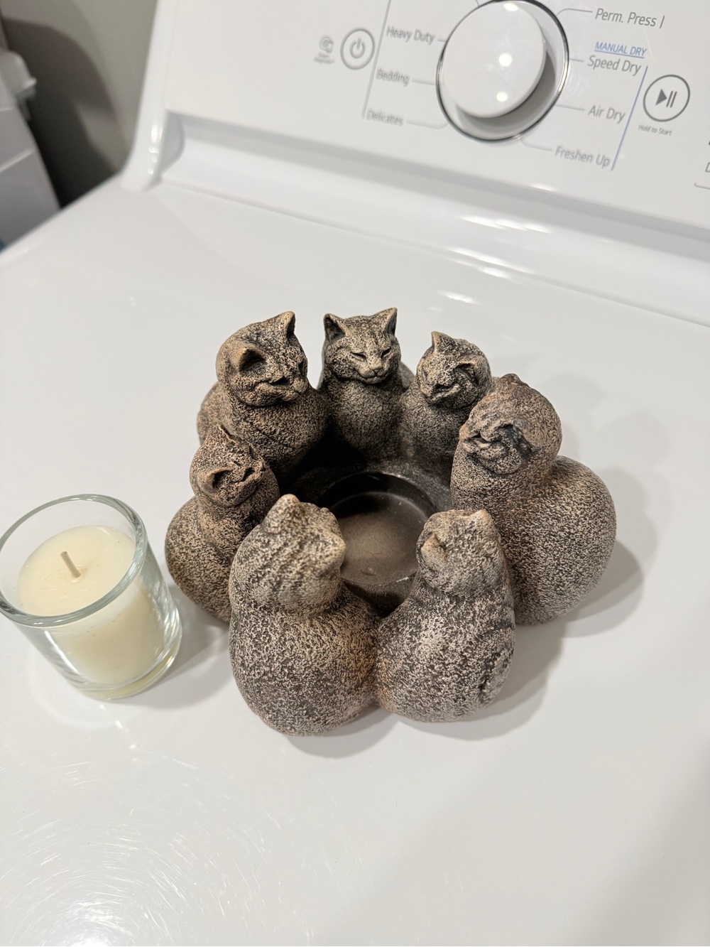 Original Windstone Editions Circle of Cats Candle Lamp, Sculpted by Melody Peña. - Picture 15 of 17